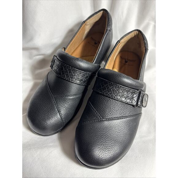 Nurse Mates Womens Pillowtop Slip On Clogs Size 9M Shoes Black Leather EUC - Picture 1 of 8